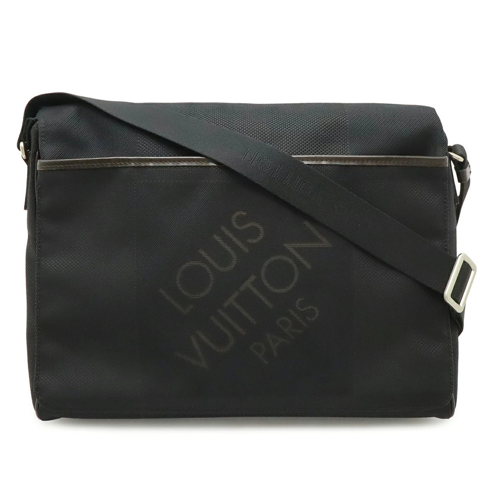 LOUIS VUITTON Damier Geant Messager NM Messenger Crossbody Noir Black